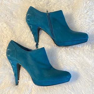 Impo Teal faux suede booties 9M